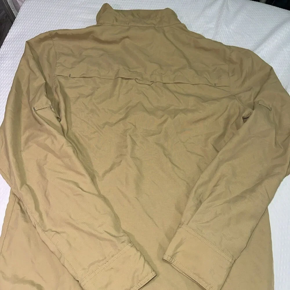 REI Boys Khaki Button Up Long Sleeve Shirt 18 XL Nylon Quick-Dry